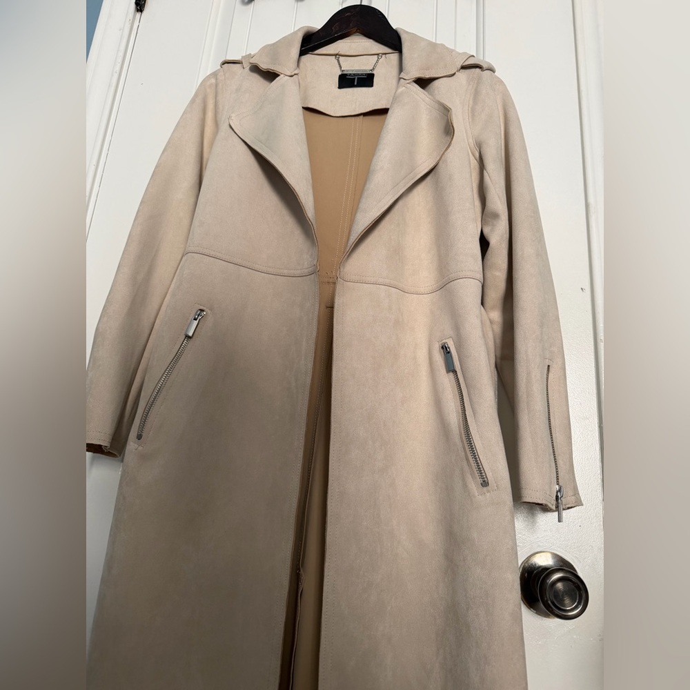 Tahari Light Beige Long Trench Coat with Zip Pockets